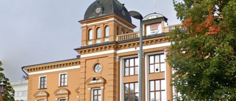 oulun kaupungintalo Wahlres design-lämpöpatterit, kaupungintalo Oulussa